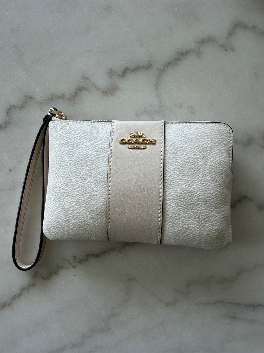 Coach Cream and White Leather Wristlet Clutch